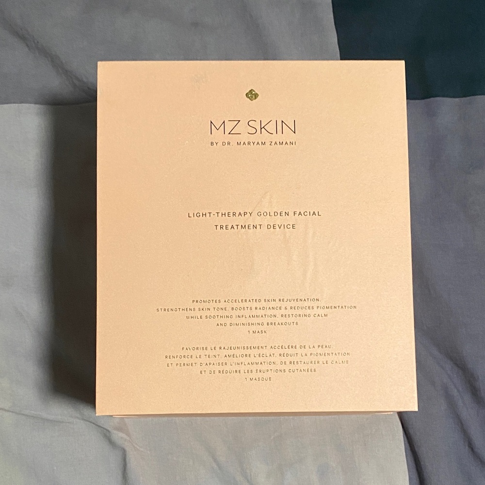 Skin Light-Therapy Facial Device - Peach